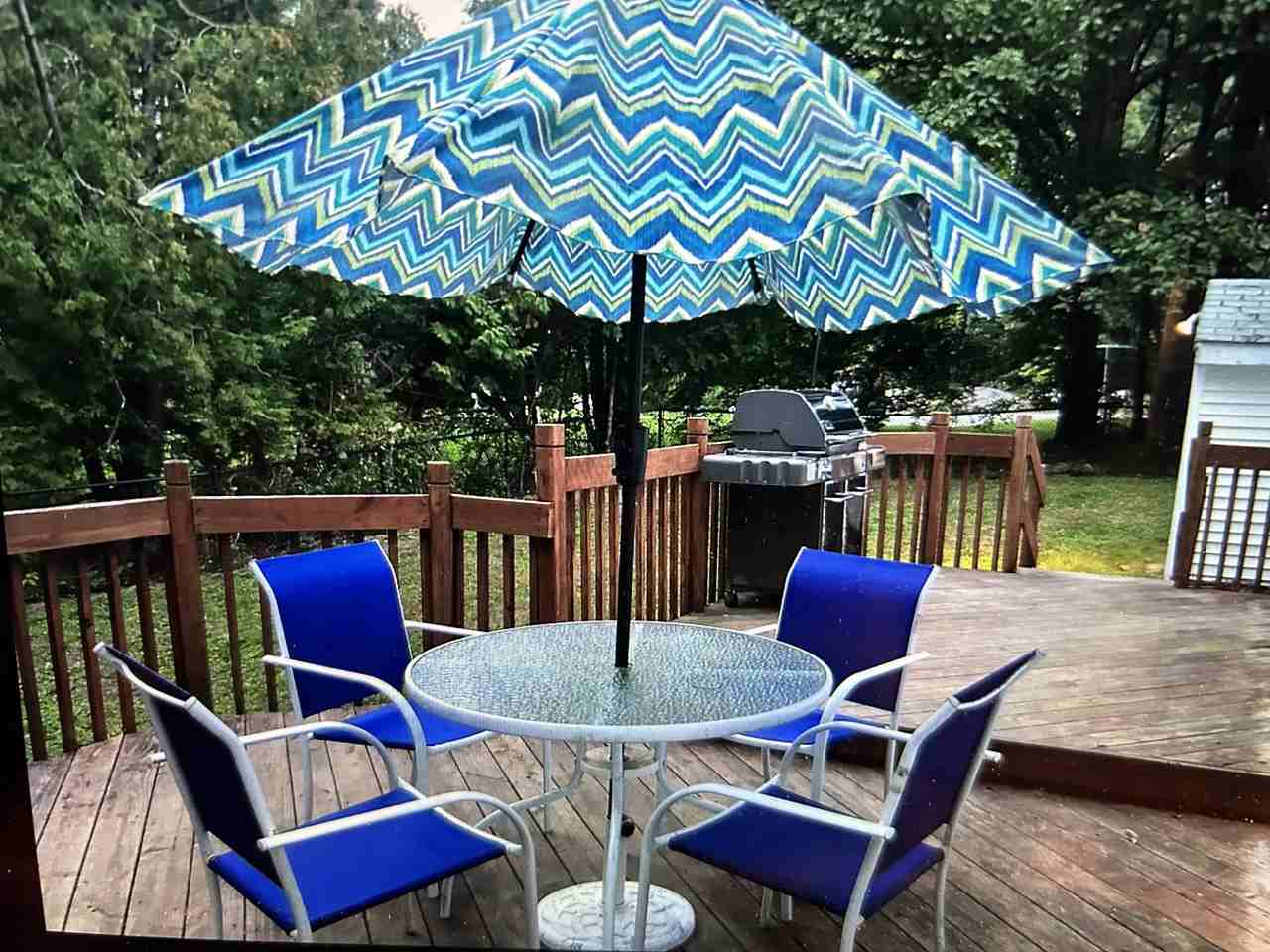 156 Winn Rd #1 - Photo 3 of 15