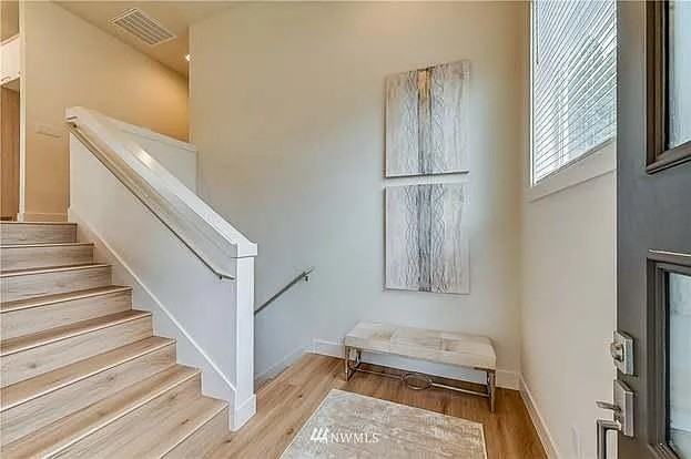 13030 56th Ave S #NA - Photo 3 of 12