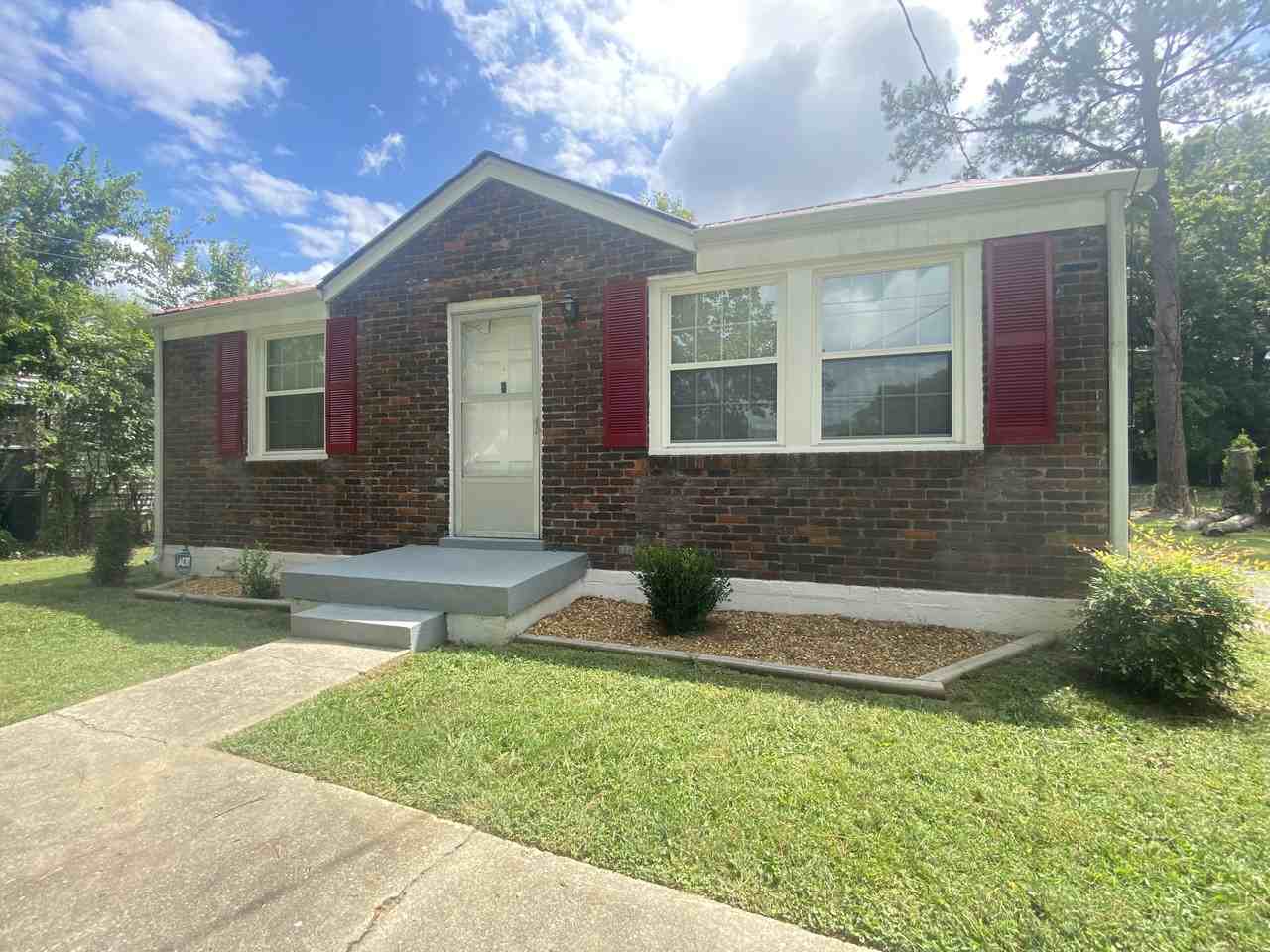 2841 Colonial Cir #NA - Photo 2 of 19