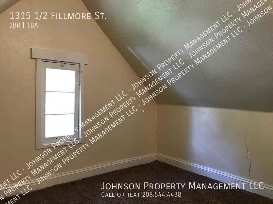 1315 1/2 Fillmore St - Photo 6 of 12