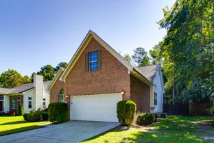 201 Majestic Dr - Photo 1 of 1