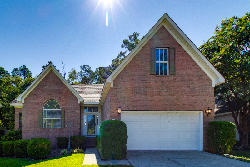 201 Majestic Dr - Photo 2 of 20