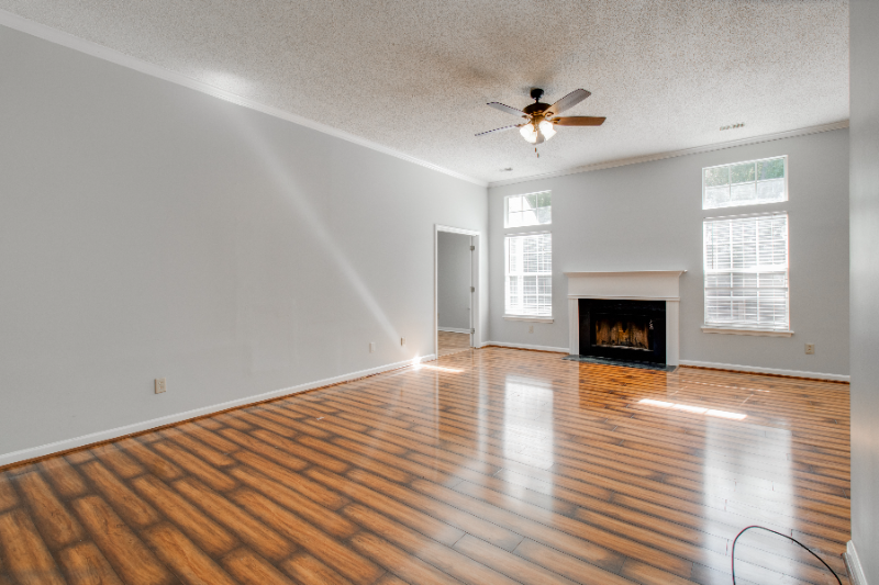 201 Majestic Dr - Photo 5 of 20