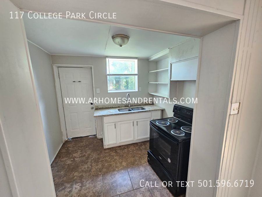 117 College Park Cir - Photo 3 of 8