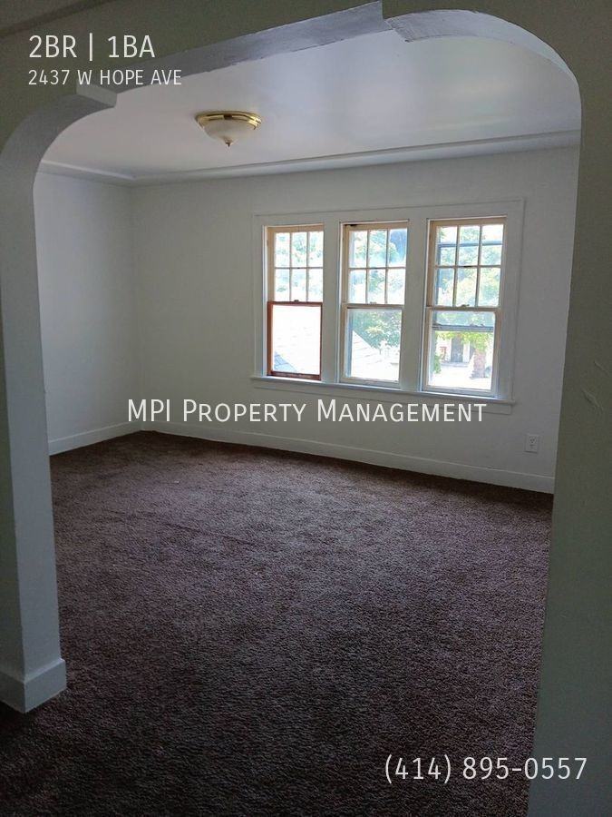 2437 W Hope Ave - Photo 2 of 21