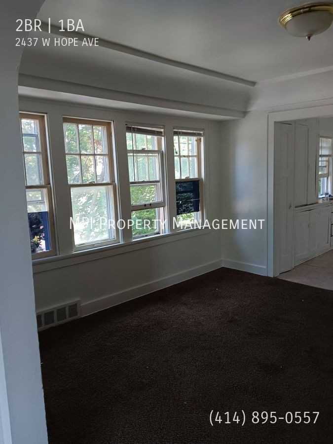 2437 W Hope Ave - Photo 3 of 21