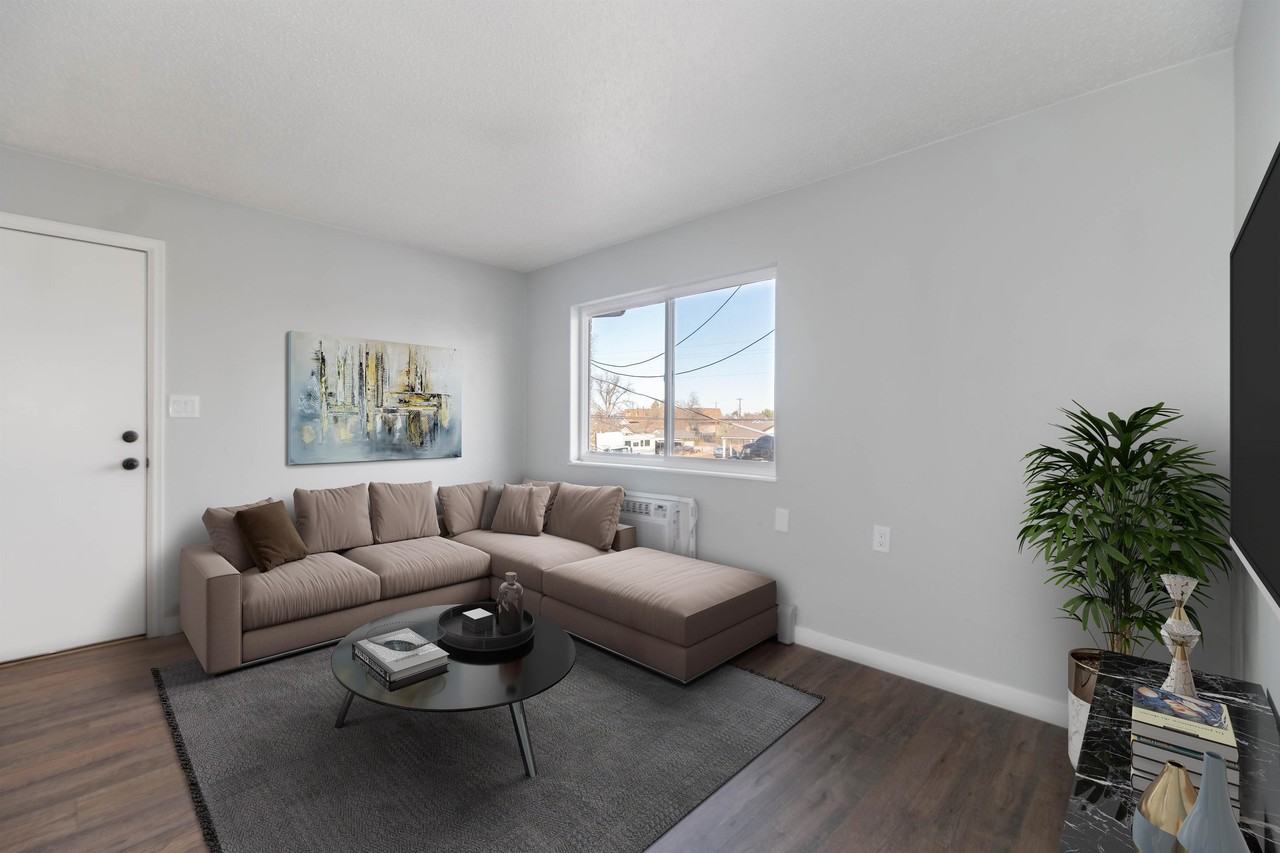 1509 3rd Avenue - Photo 2 of 46