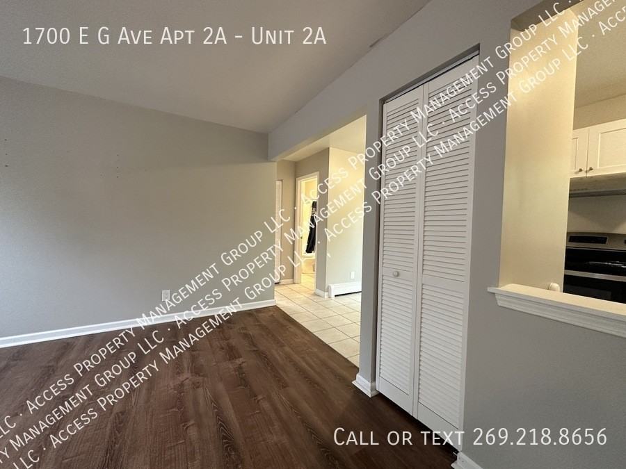 1700 E G Ave Apt 2a #2A - Photo 3 of 9