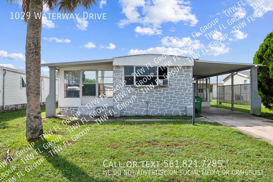 1029 Waterway Dr - Photo 2 of 30