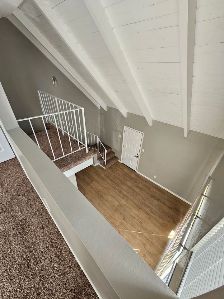 Providence House Apartments - Photo 6 of 24