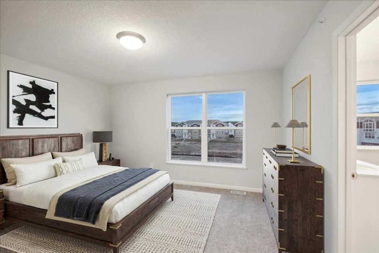 2968 Kepler Ave Ne - Photo 2 of 10