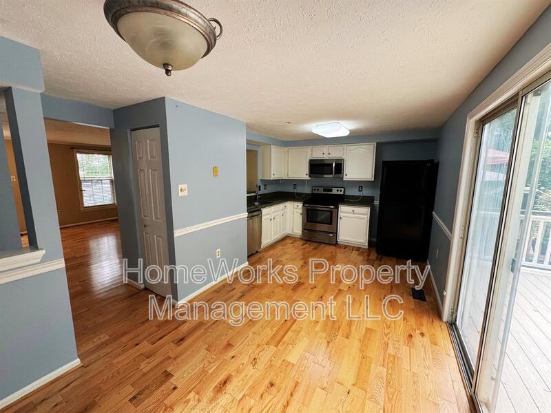 1232 Seminole Dr - Photo 6 of 22