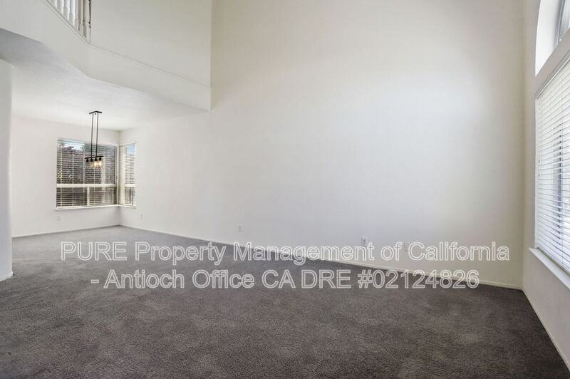 1832 Fairhaven Way - Photo 3 of 39