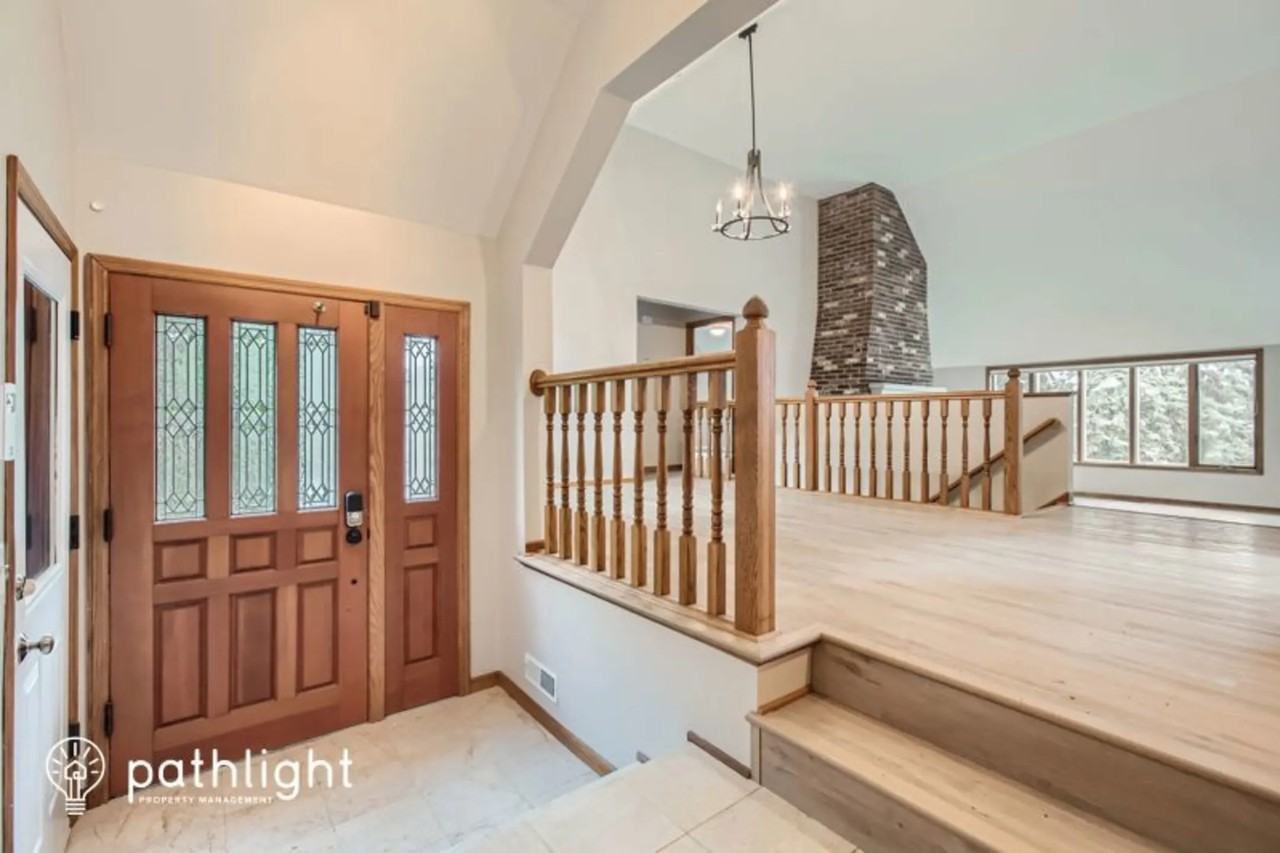 800 Towne Cir - Photo 3 of 22