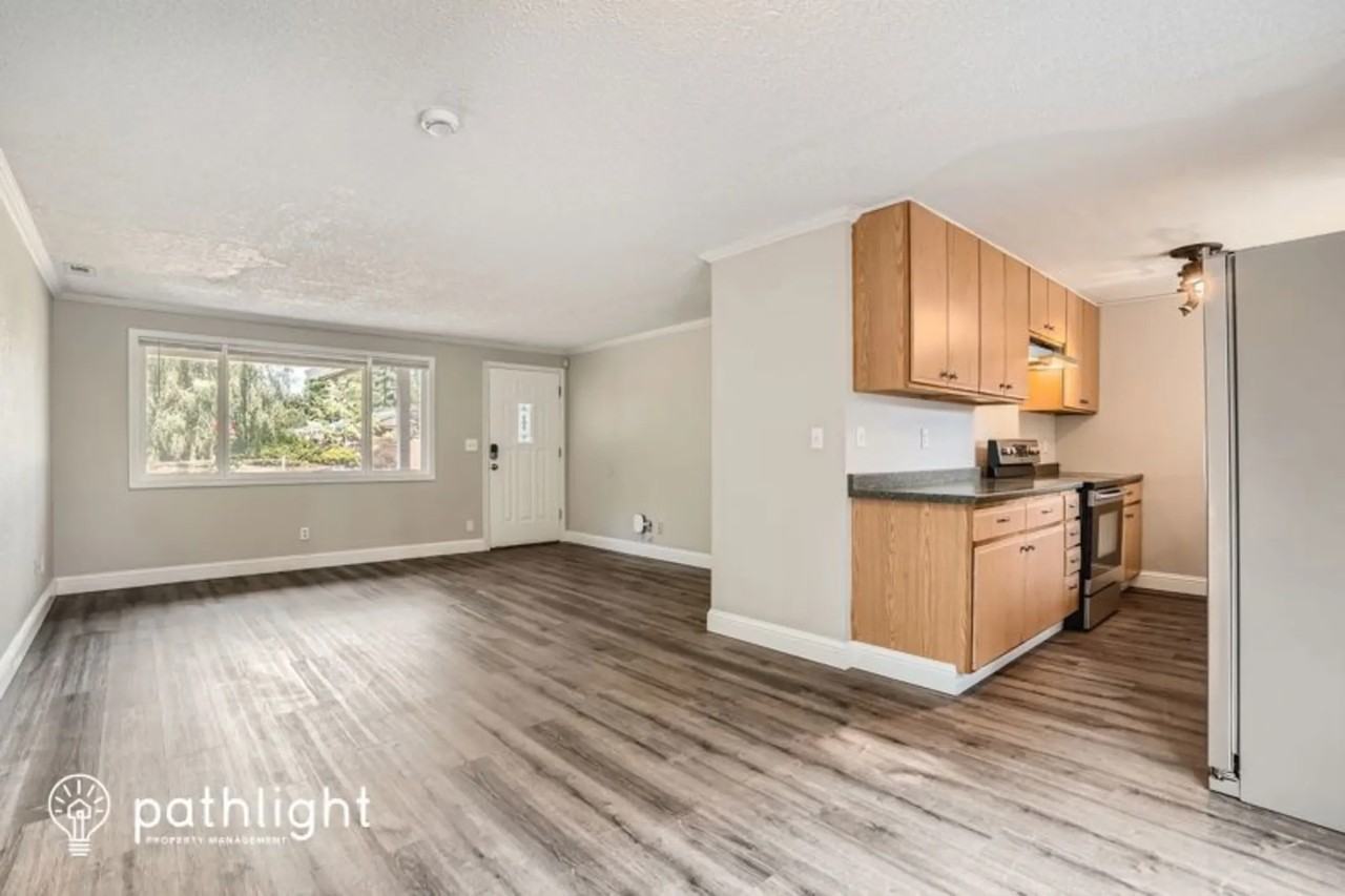 9519 Nw 27th Ave - Photo 3 of 13