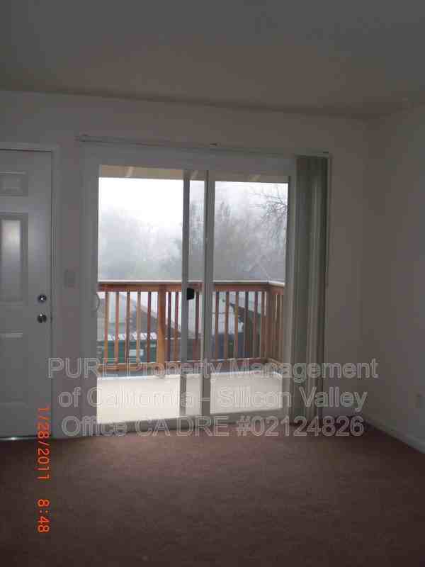 122 Towne Ter #7 - Photo 2 of 8