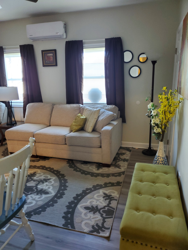 3428 7th St #B - Photo 4 of 10