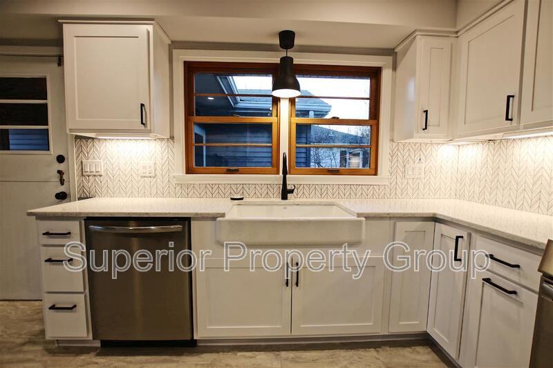 626 S Midvale Blvd - Photo 3 of 28