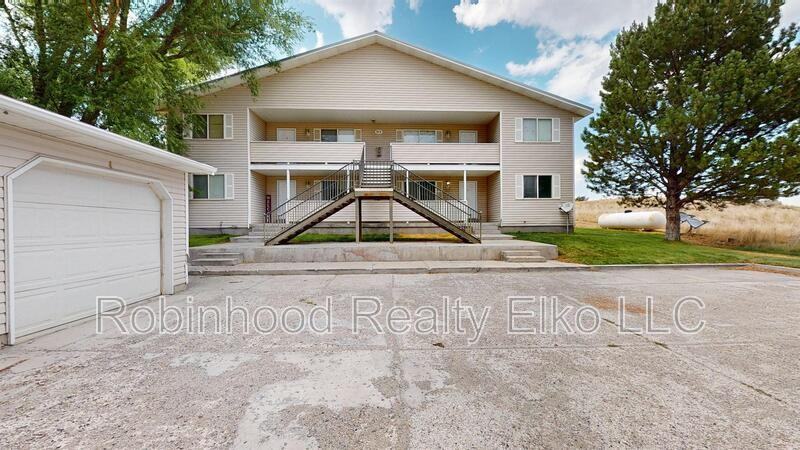315 Spring Creek Pkwy - Photo 2 of 20