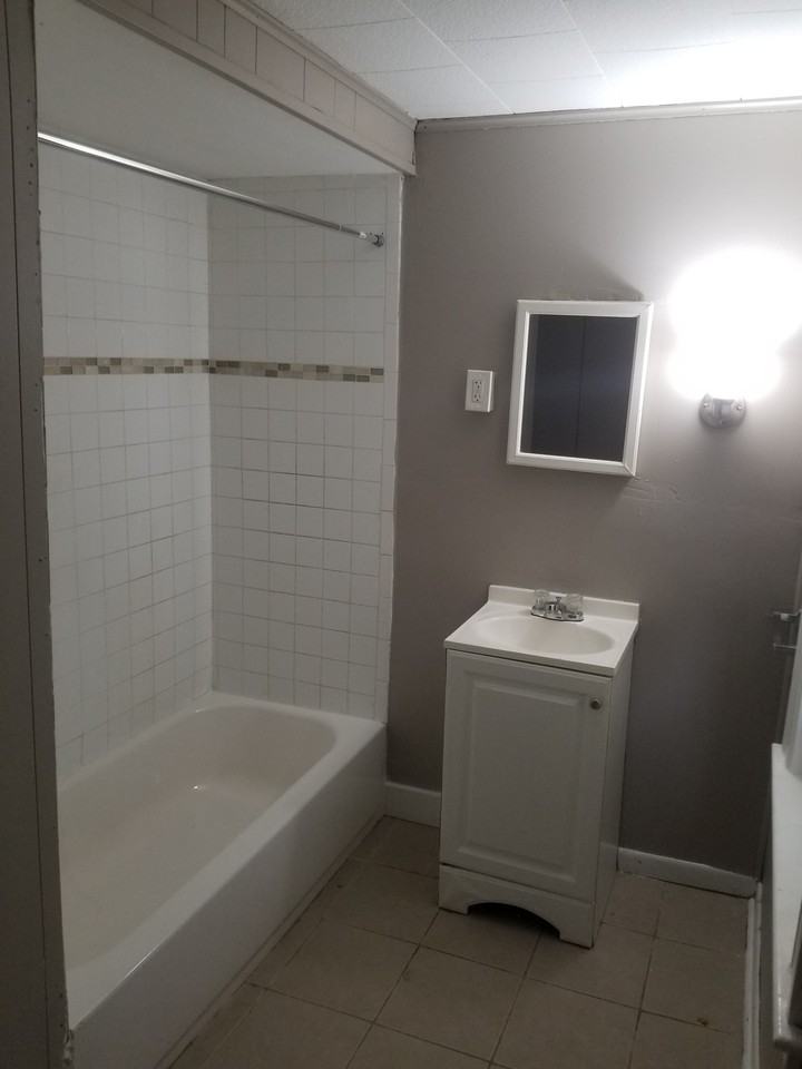 106-108 Hobart St - Photo 2 of 14