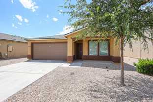 123 E Bobcat Pl - Photo 1 of 1