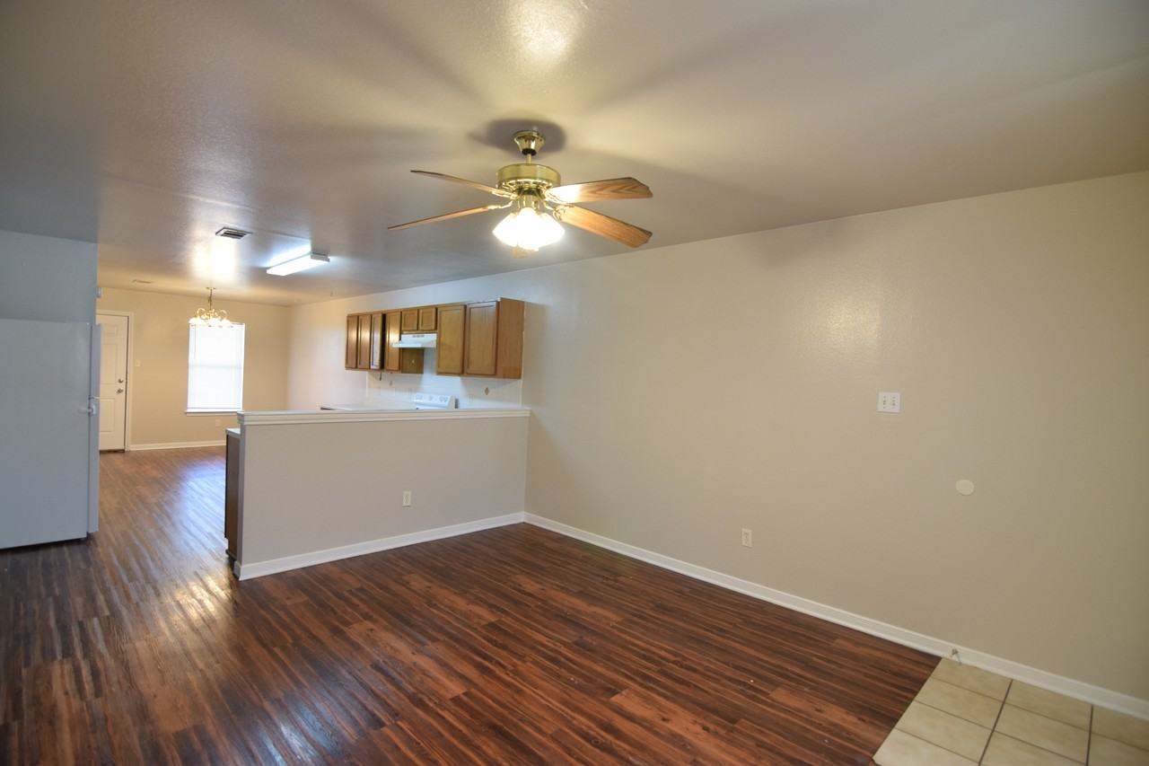 2307 Terrace Dr - Photo 7 of 13