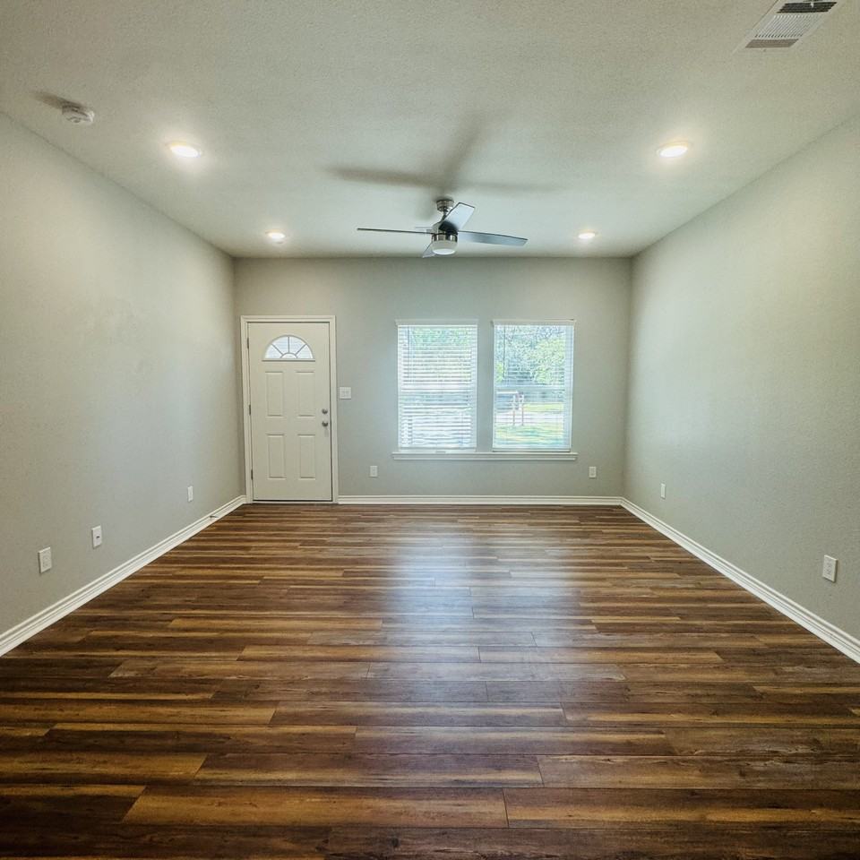 5908 Ash Ave - Photo 3 of 13