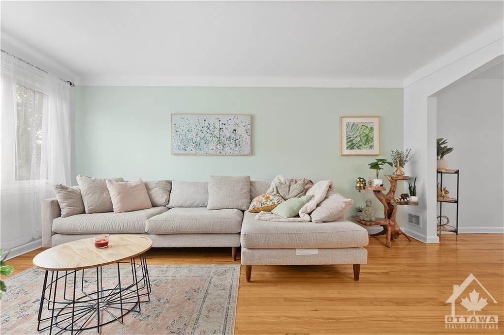2012 Saunderson Drive - Photo 3 of 18