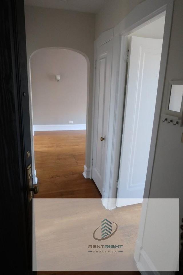 1747 West Devon Avenue #1749-3 - Photo 6 of 15