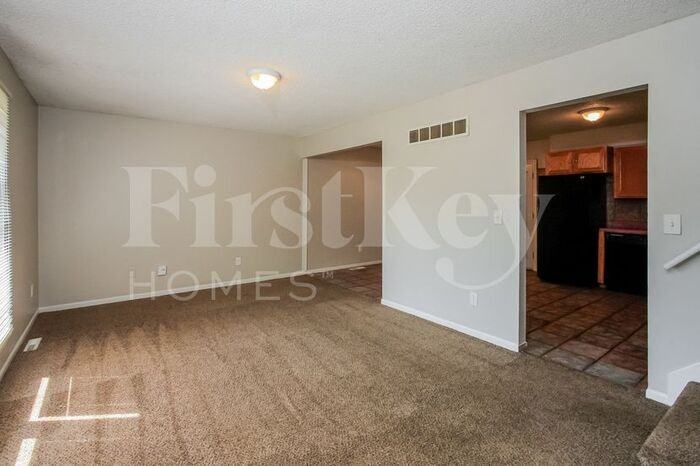 9732 Elm Ave - Photo 2 of 15