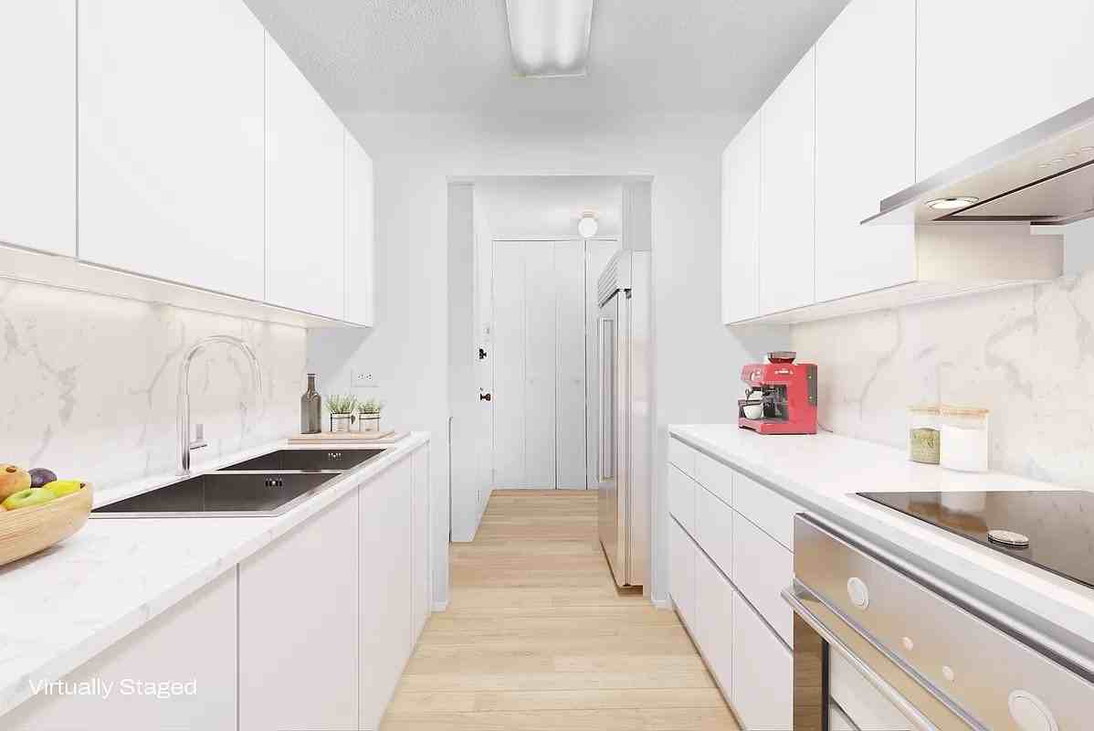 80 Gold St #3B - Photo 3 of 7