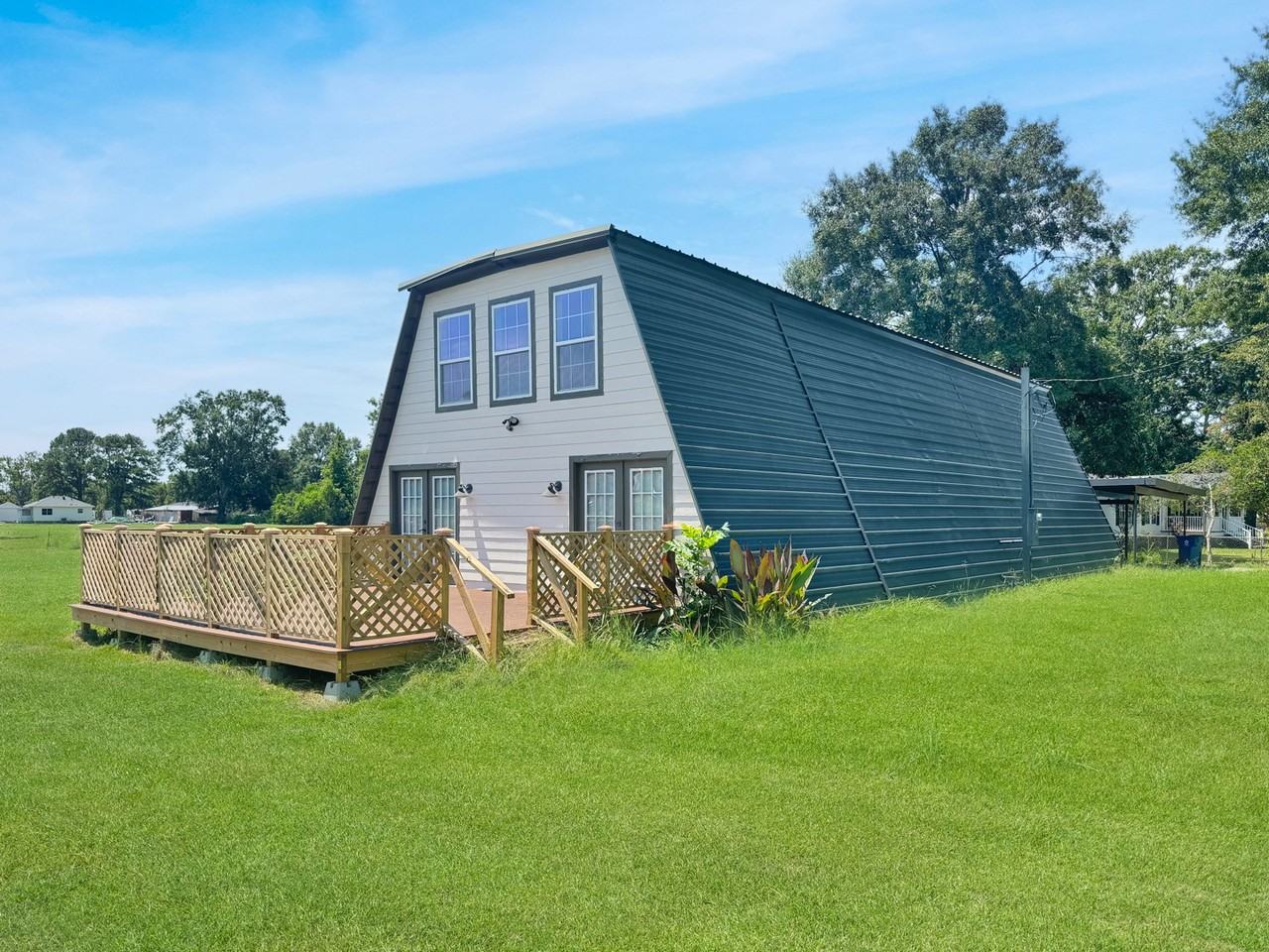 12633 Pecan St - Photo 2 of 18