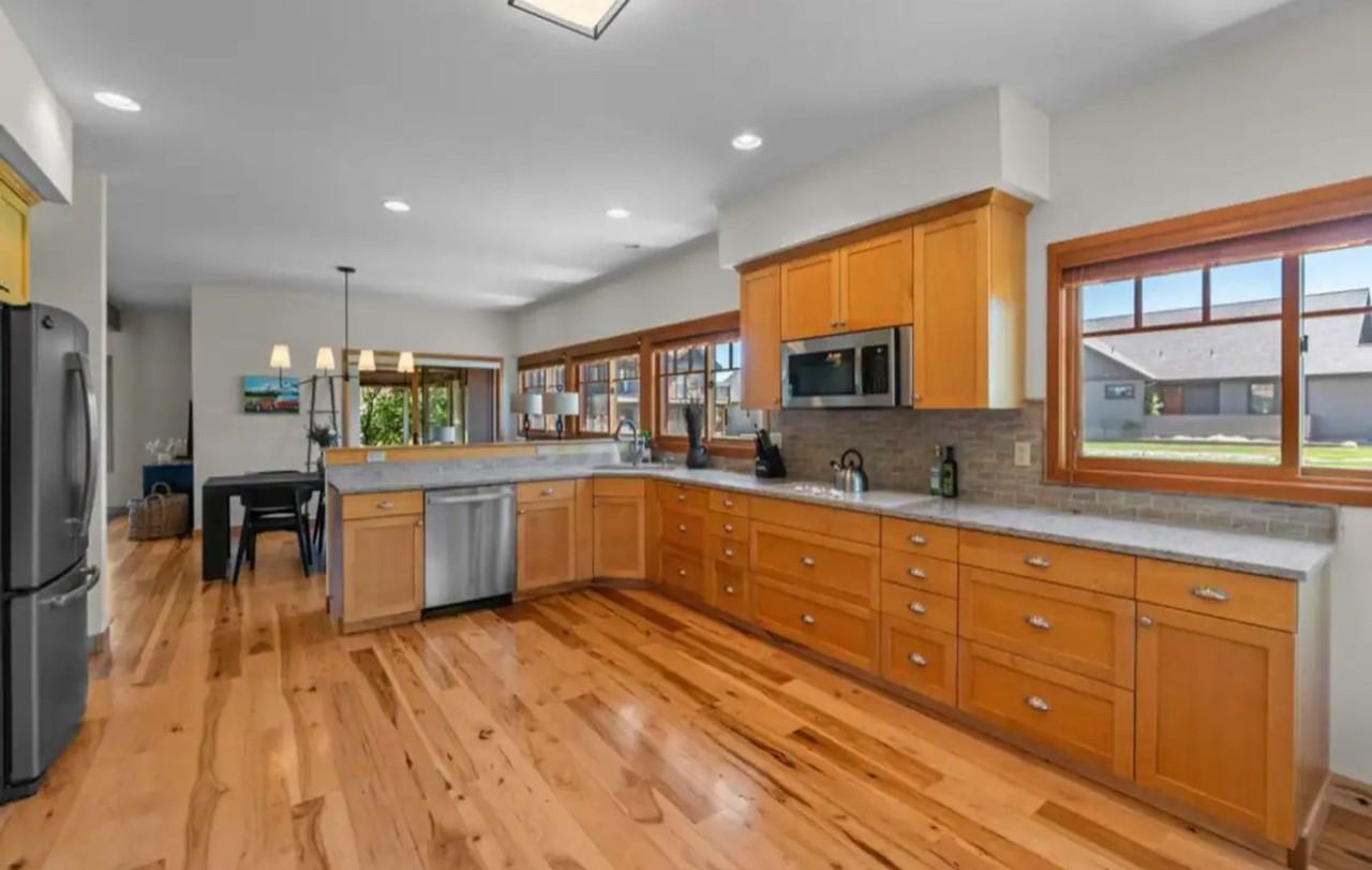 712 S Pine Meadow St - Photo 3 of 21