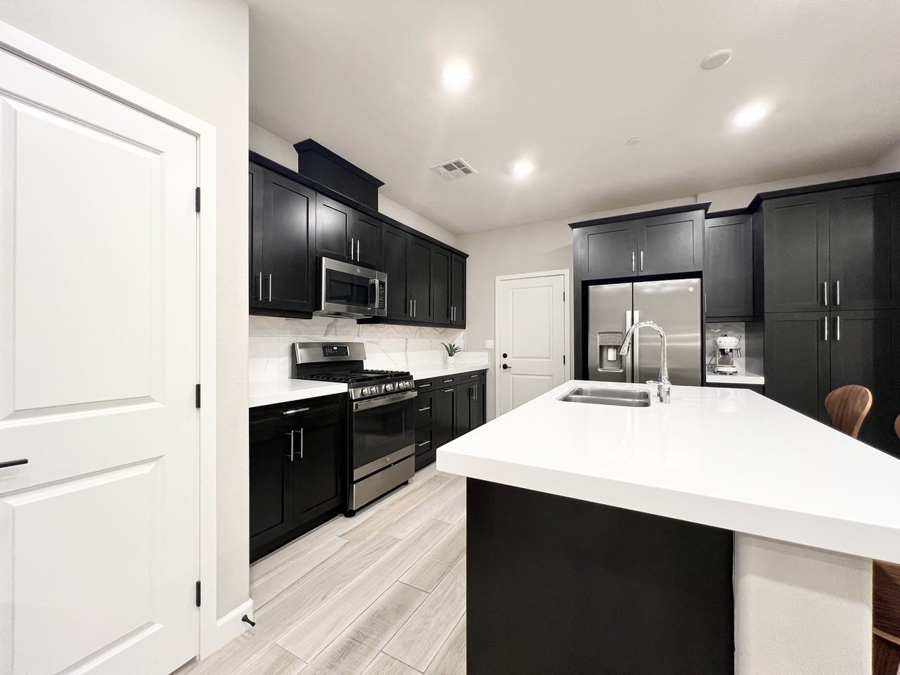 1096 Delpy View Pt #1096 - Photo 5 of 30