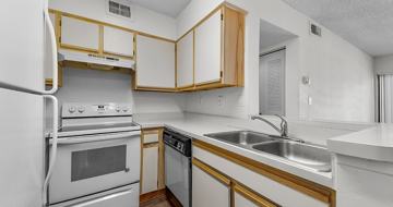 featured image of 3101 Emerald Pointe Dr