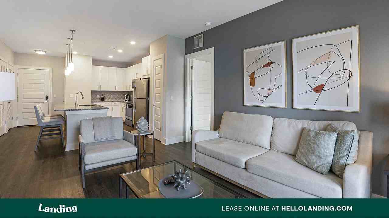 15950 Chase Hill Blvd - Photo 3 of 50