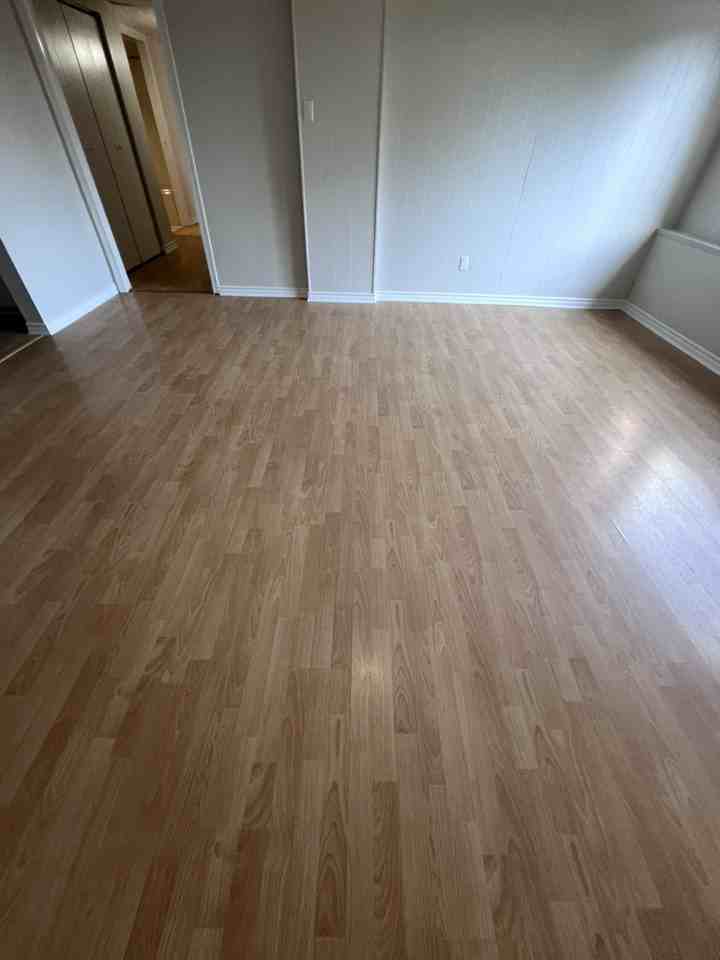 13873 Blackburn Ave - Photo 2 of 6