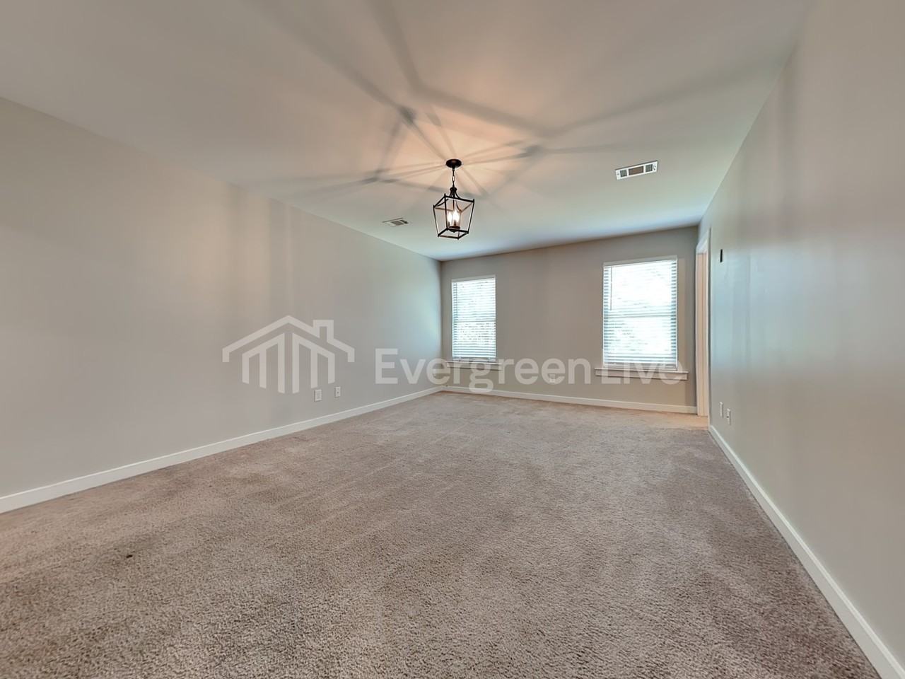 15661 Capstone Blvd - Photo 6 of 18