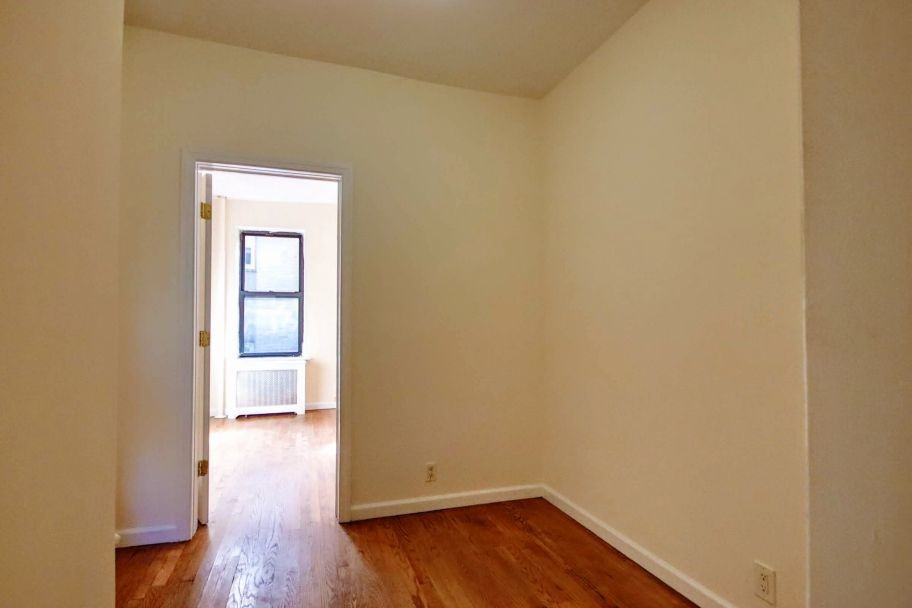 124 Macdougal St #15 - Photo 2 of 6
