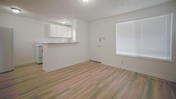 featured image of 7 Merrydale Rd #5