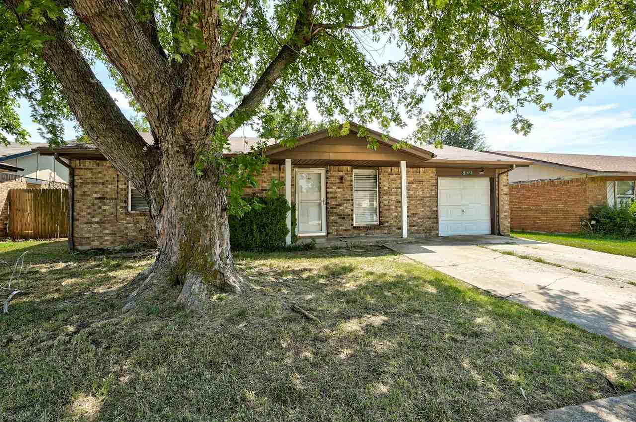 830 W Perry Dr - Photo 3 of 27