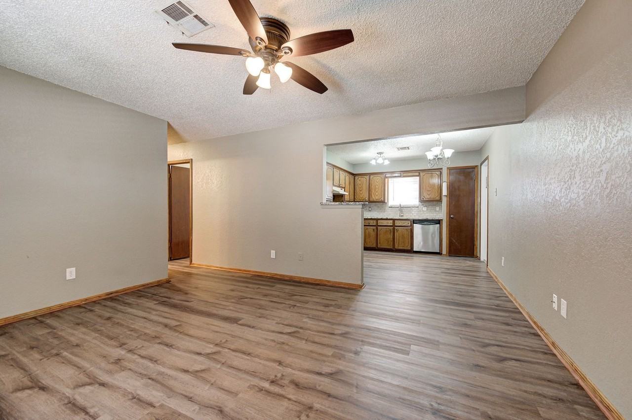 830 W Perry Dr - Photo 7 of 27