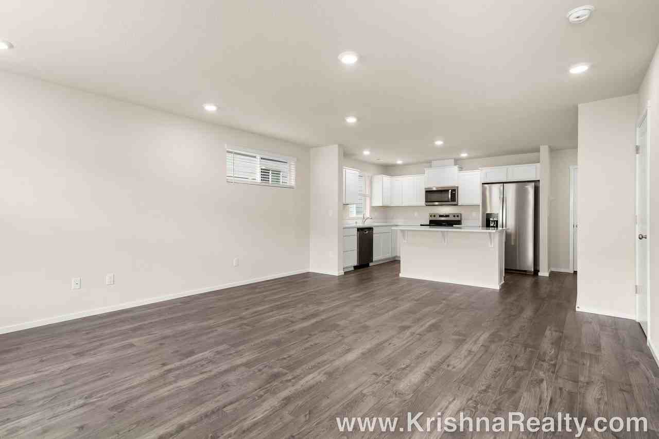 10615 Ne 120th Pl - Photo 7 of 21