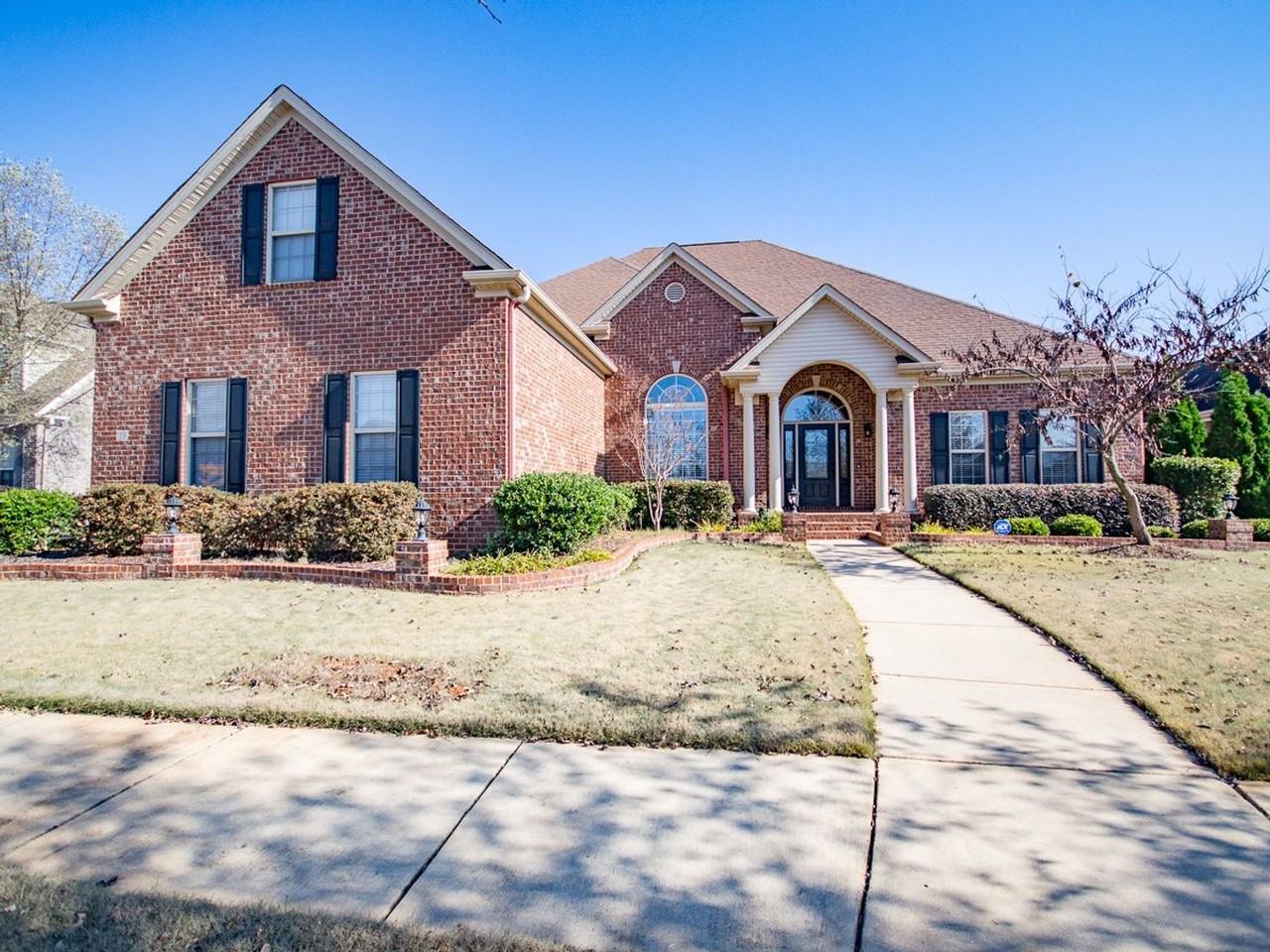 19 Wax Lane Southwest