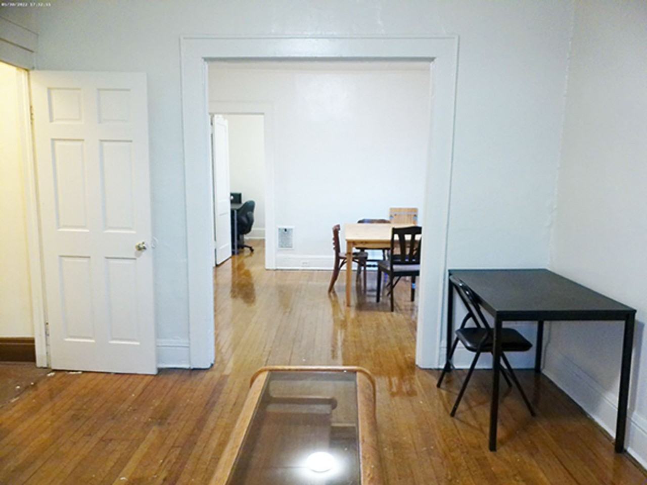 1020 Madison St - Photo 4 of 27