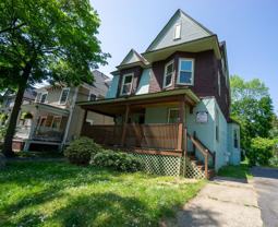 209 Harvard Pl - Photo 1 of 1