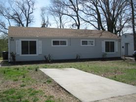 327/329 Woodview Ave - Photo 1 of 1