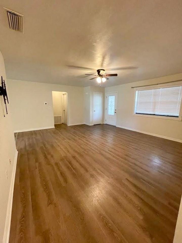 4 Black Jack Cir - Photo 3 of 13