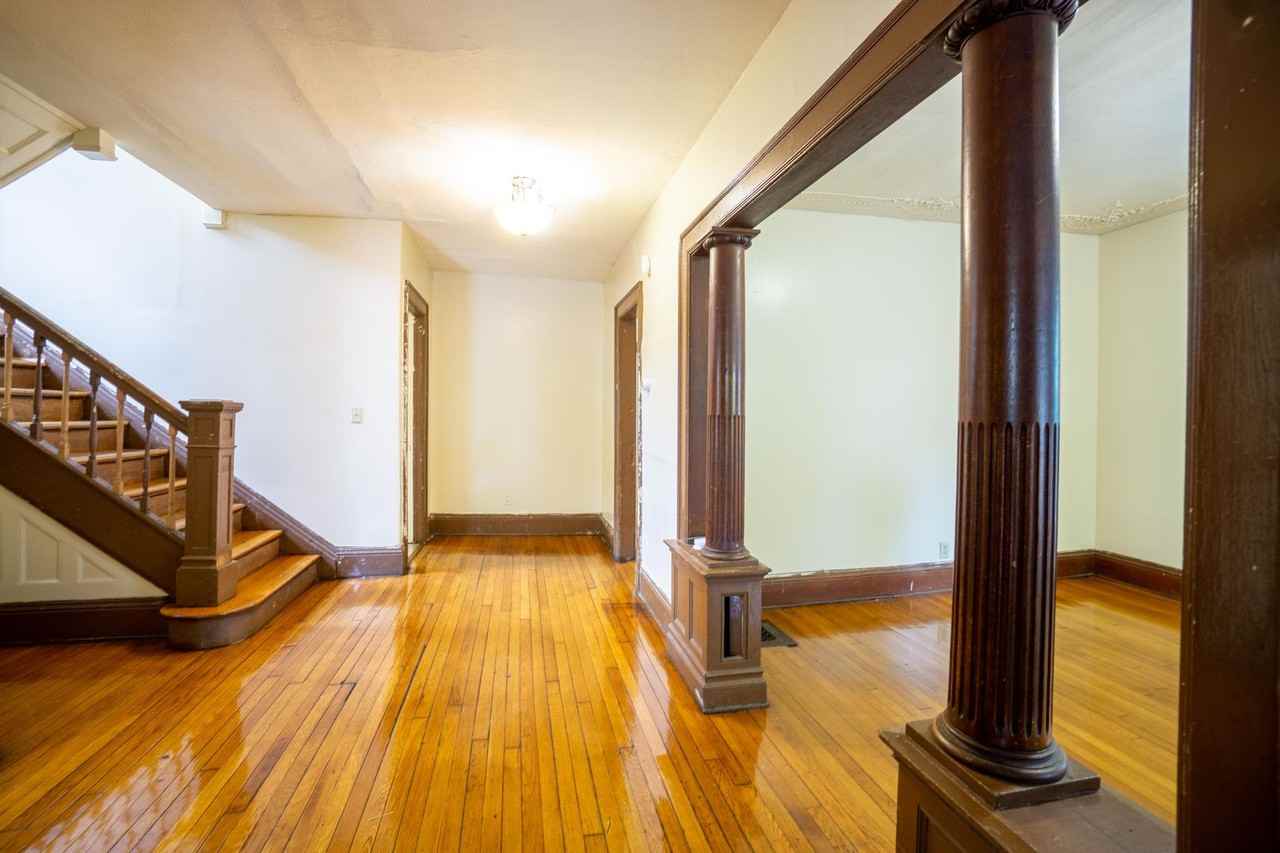 108 Avondale Pl - Photo 4 of 27