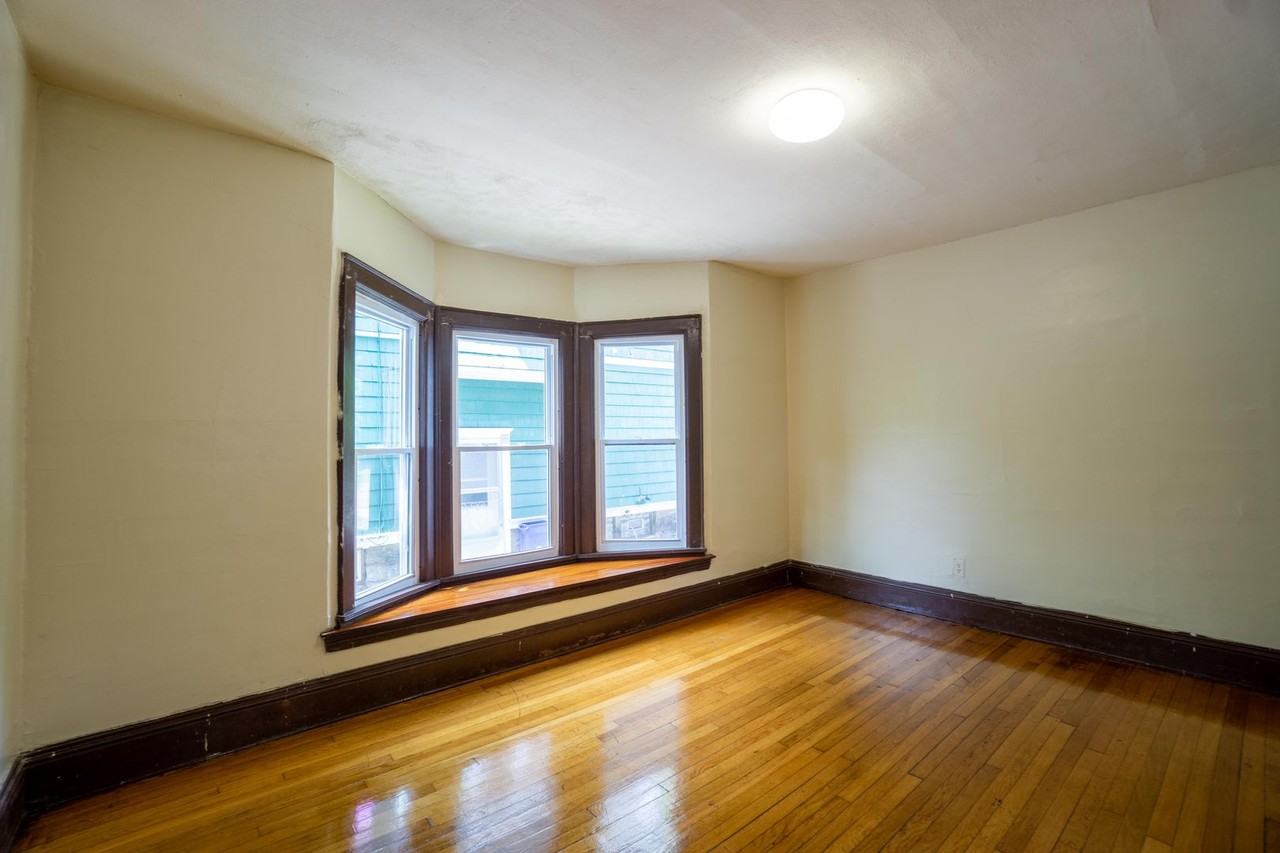108 Avondale Pl - Photo 5 of 27